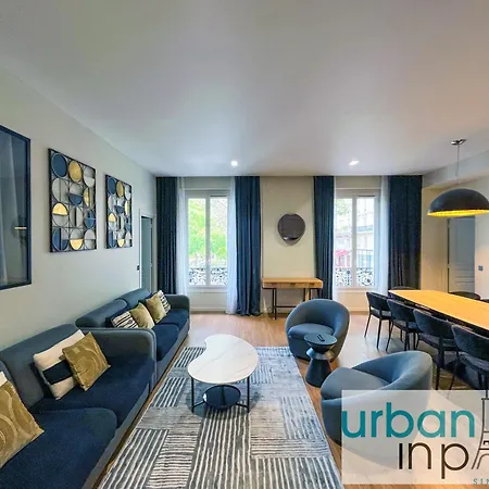 Urban Flat 119 - Spacious 5 Bedroom Flat In *