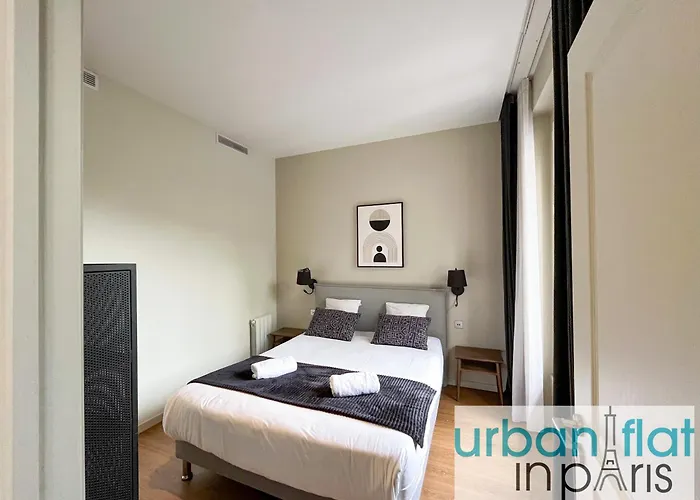 Urban Flat 119 - Spacious 5 Bedroom Flat In * Paris