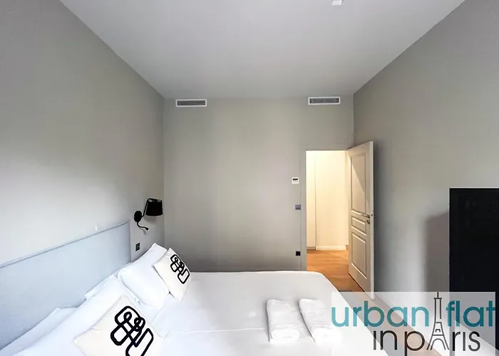 Apartamento Urban Flat 119 - Spacious 5 Bedroom Flat In París